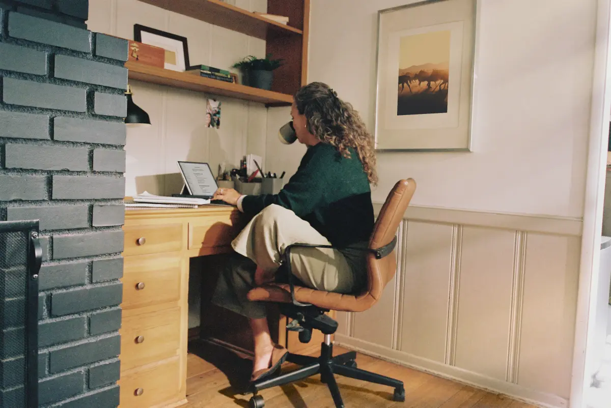 Comment régler sa chaise ergonomique en 5 étapes